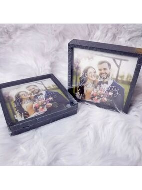 Photo Keepsake Picture Frames Lot of‎ Two